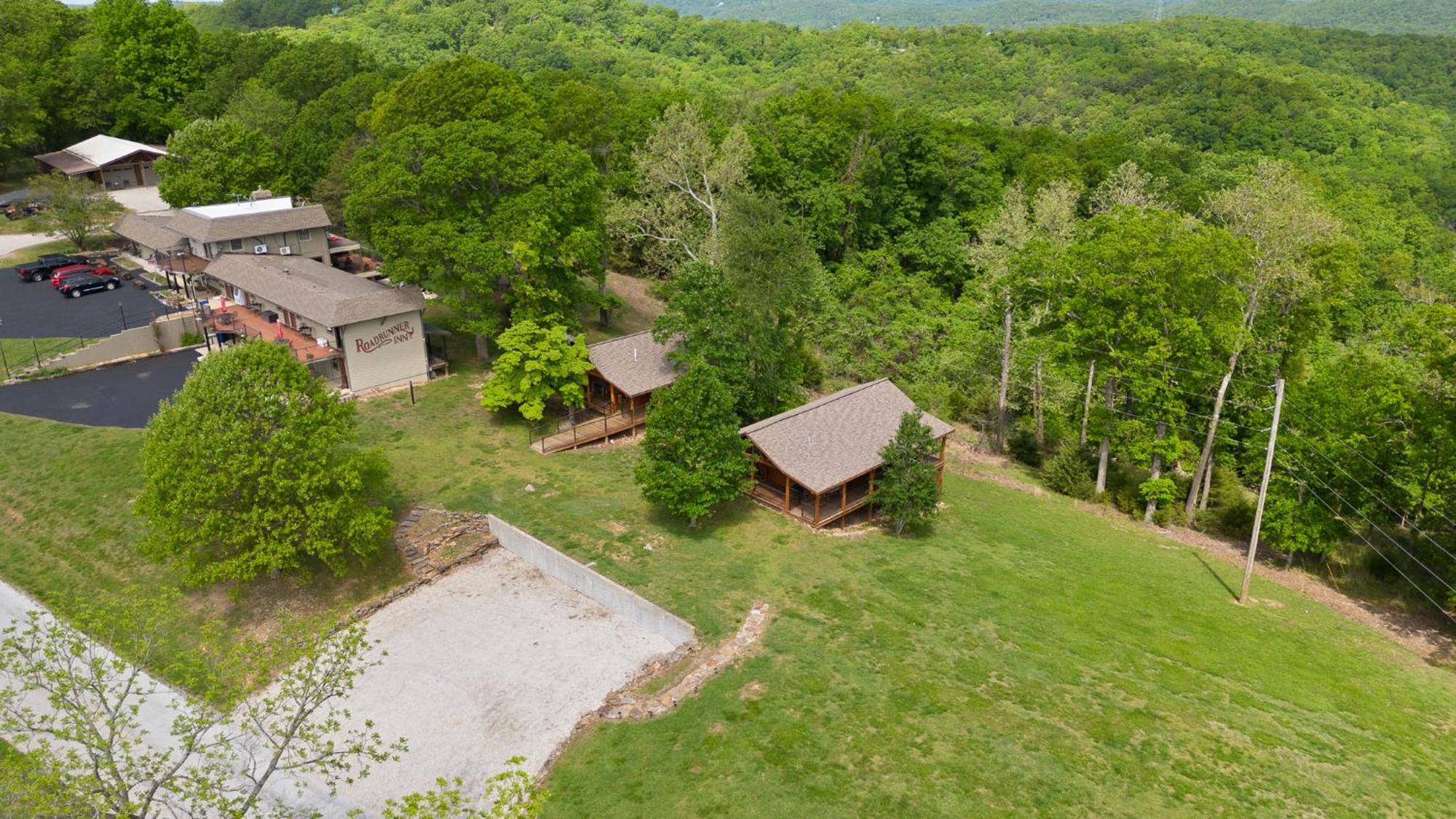 Roadrunner Inn And Log Cabins Eureka Springs Exteriér fotografie